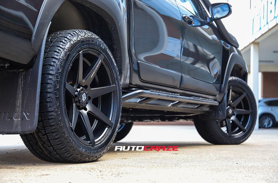 FORD RANGER AVALANCHE MATTE BLACK FRONT MILLED